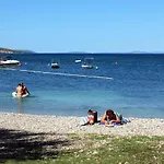 Apartmán With Parking Space Supetar, Brac - 6036 Supetar