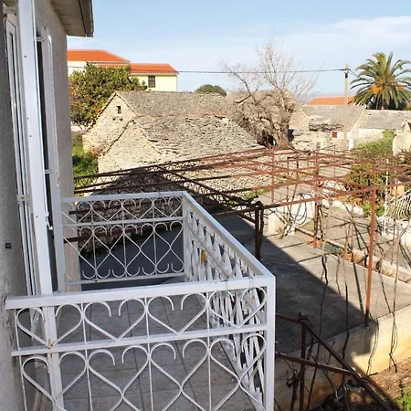 Apartamento With Parking Space Supetar, Brac - 6036 *