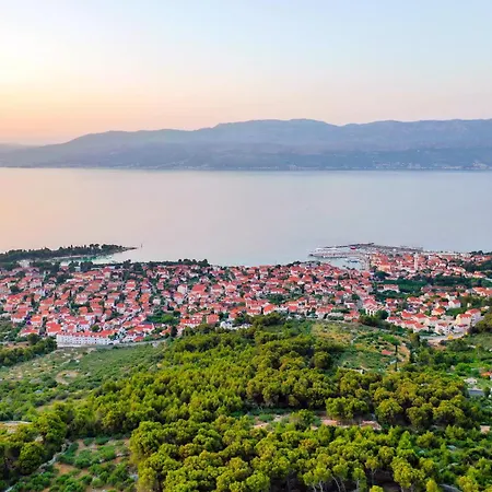 Appartamento With Parking Space Supetar, Brac - 6036 *